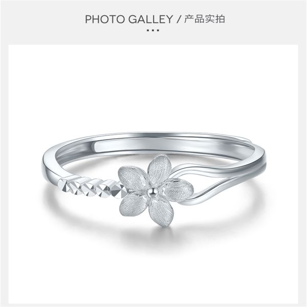 Anillos de oro femenino de 18K para mujeres