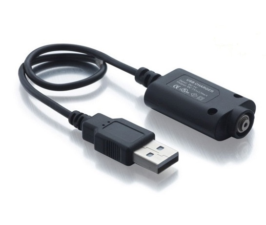 USB charger for electronic cigarette