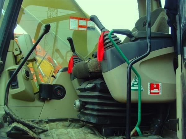 Used  CAT 330C EXCAVATOR