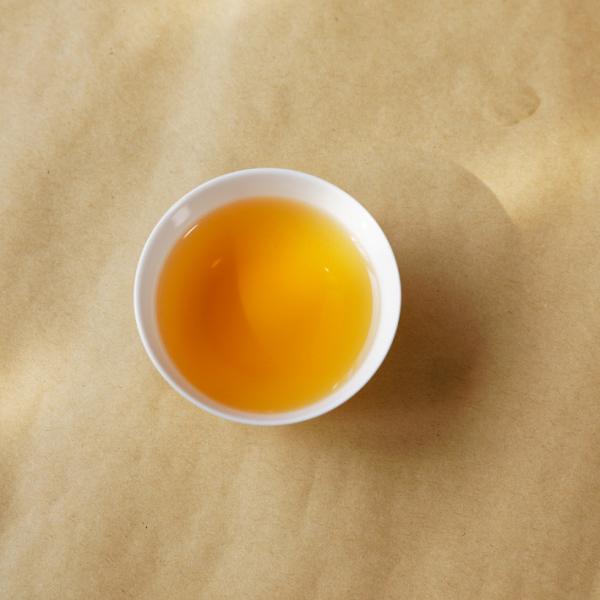 Golden Chinese Organic Black Tea With Both Sweet And Fruity Taste