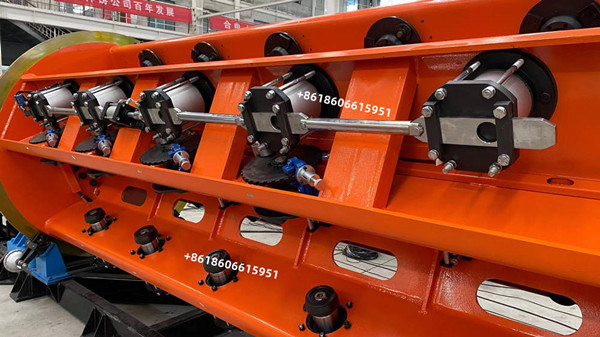 Fast Rotating Type Cable Stranding Machine Full Protect Rigid Frame 250rpm
