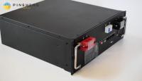 Bateria de lítio do sistema do armazenamento de energia LiFePO4 solar da montagem em rack 48100 do agregado familiar renovável