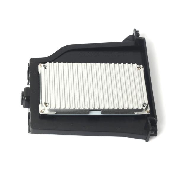 In Car Wireless Charger with qi For TOYOTA LandCruiser 15-19 fast chargers 10W in car chargers with 3 coils