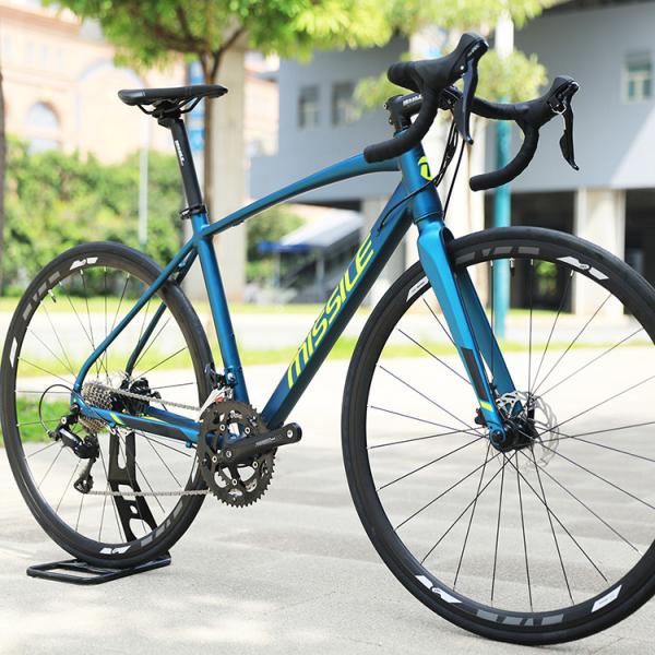 Bicicleta rodoviária de freio de disco Bicicleta rodoviária de carbono completo para adultos 700C Ciclismo Bicicleta de carbono