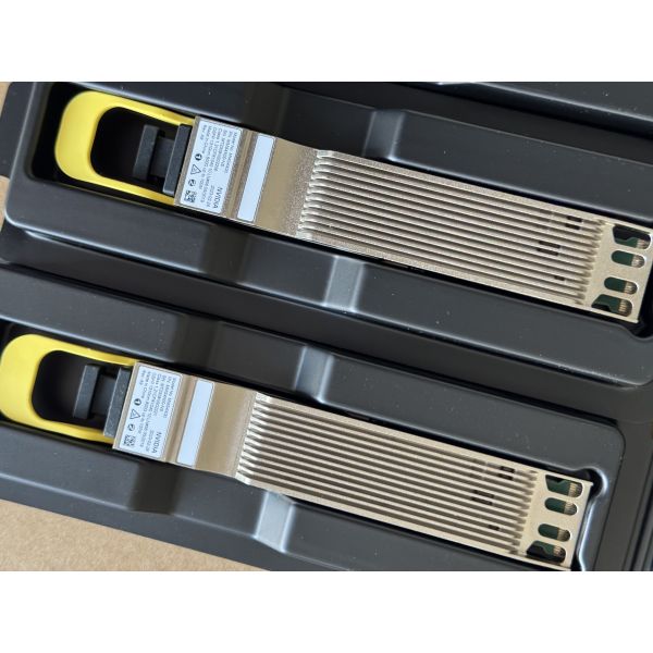 NVIDIA MMS4X00-NS 800Gbps Twin-port OSFP 2xDR4 Transceiver with 100m Reach for High-Speed Data Centers