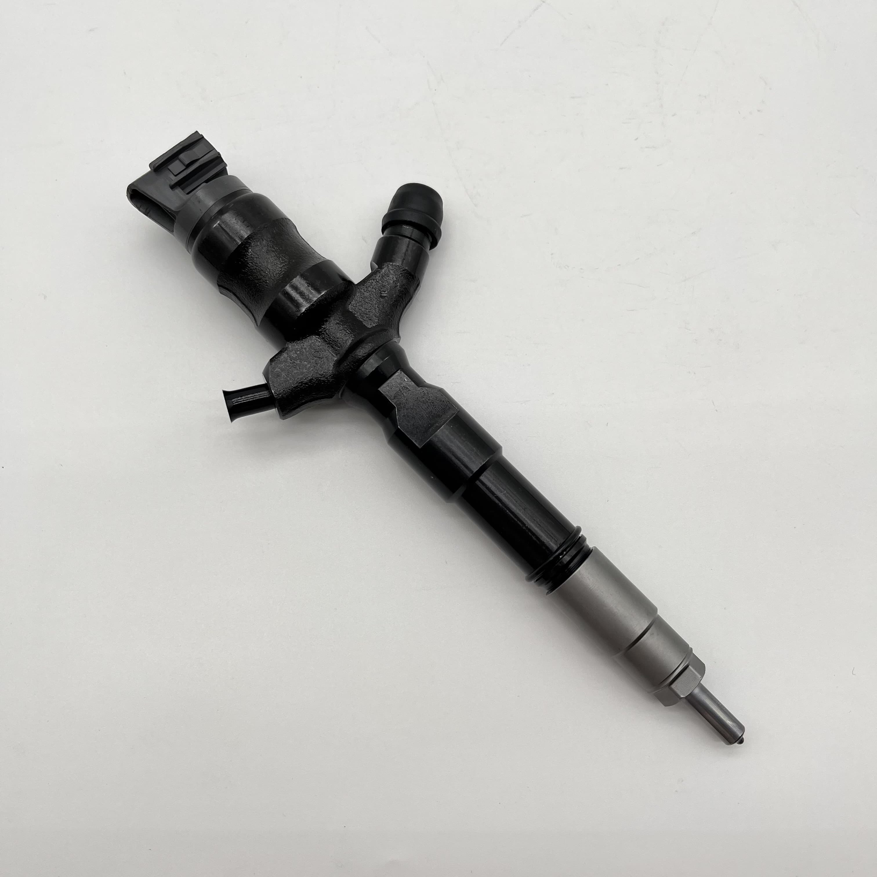 23670-UL030 Toyota Piezo Fuel Injector