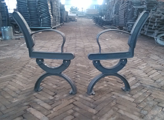 Cast Iron Street Furniture Bench Ends , Fashionable Park Bench Chair For Decoration