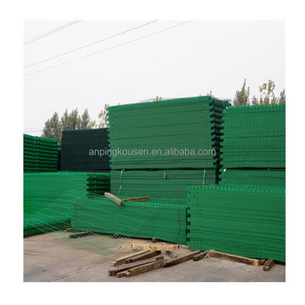Modernos Esgrima Estilizado Casa Decorativa ao ar livre 3D Curva Soldada Wire Mesh Cercas de jardim