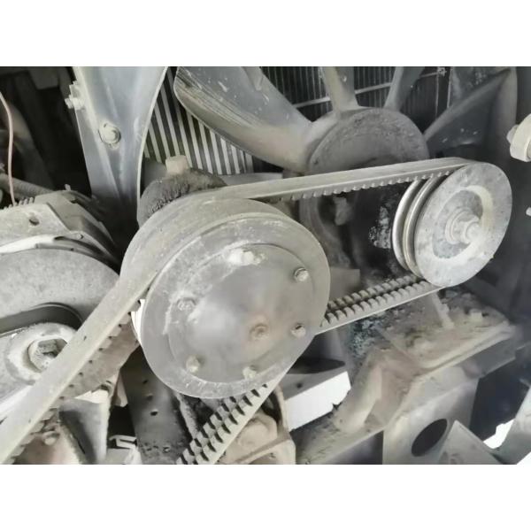 Yutong usado el color blanco transporta 47 asientos las buenas condiciones diesel del autobús de Yutong de 2013 años