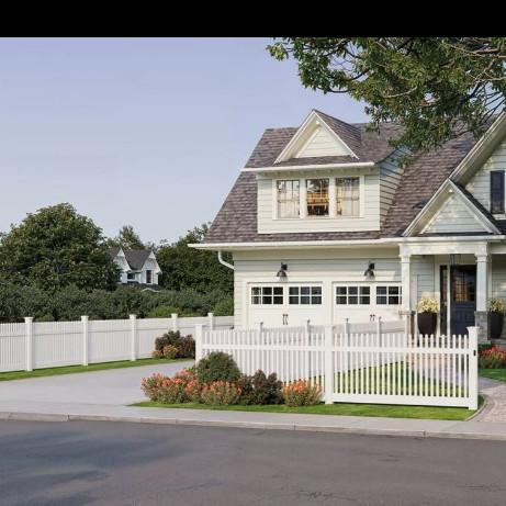 Beautiful And Customizable Garden Pvc Fence With Door For Outdoor Use