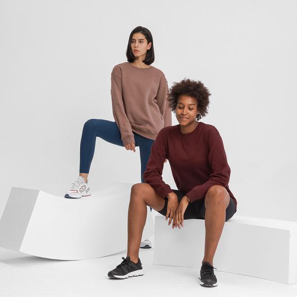 As mulheres do poliéster do algodão 40% de 60% malham a camiseta de pouco peso do pescoço de grupo dos Hoodies