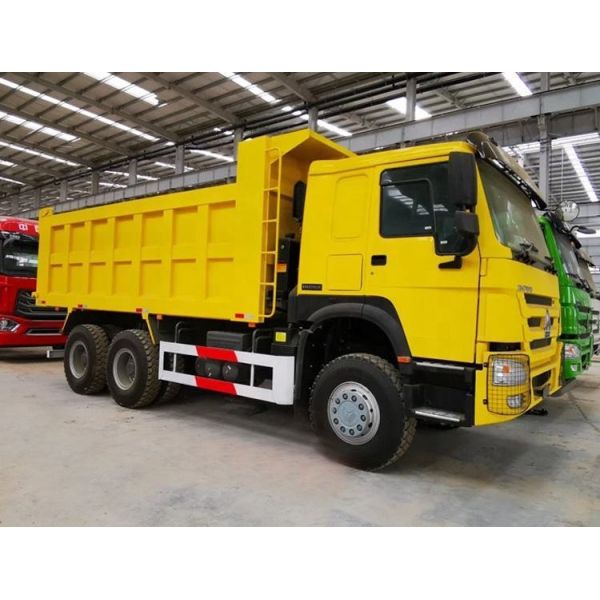 Sinotruck HOWO Camc Dump Truck , 6X4 Tipper Truck 371HP 273kw