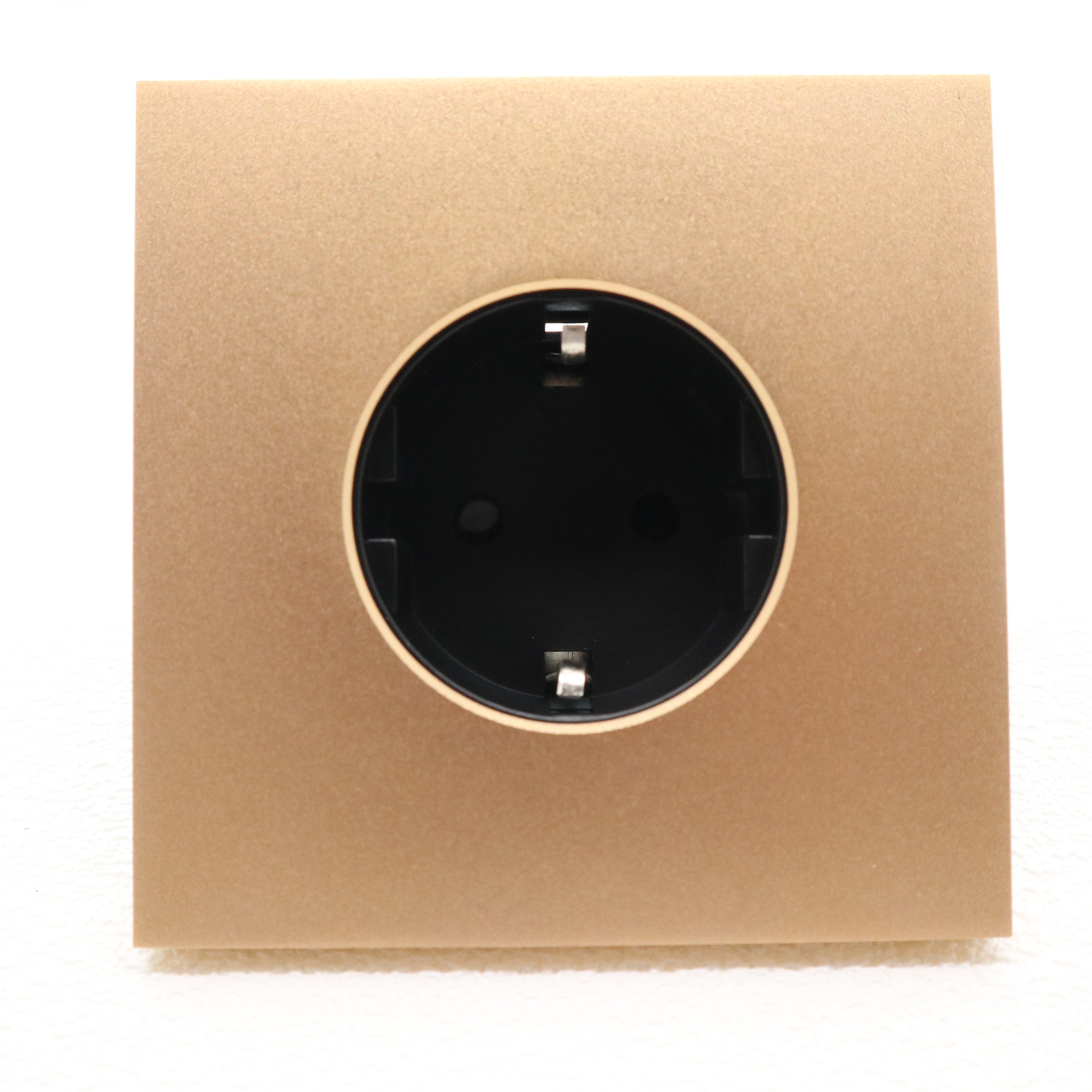 2024 High Quality Metal Panel European Individual Control Power Home Outlet Safety Electrical Wall Socket