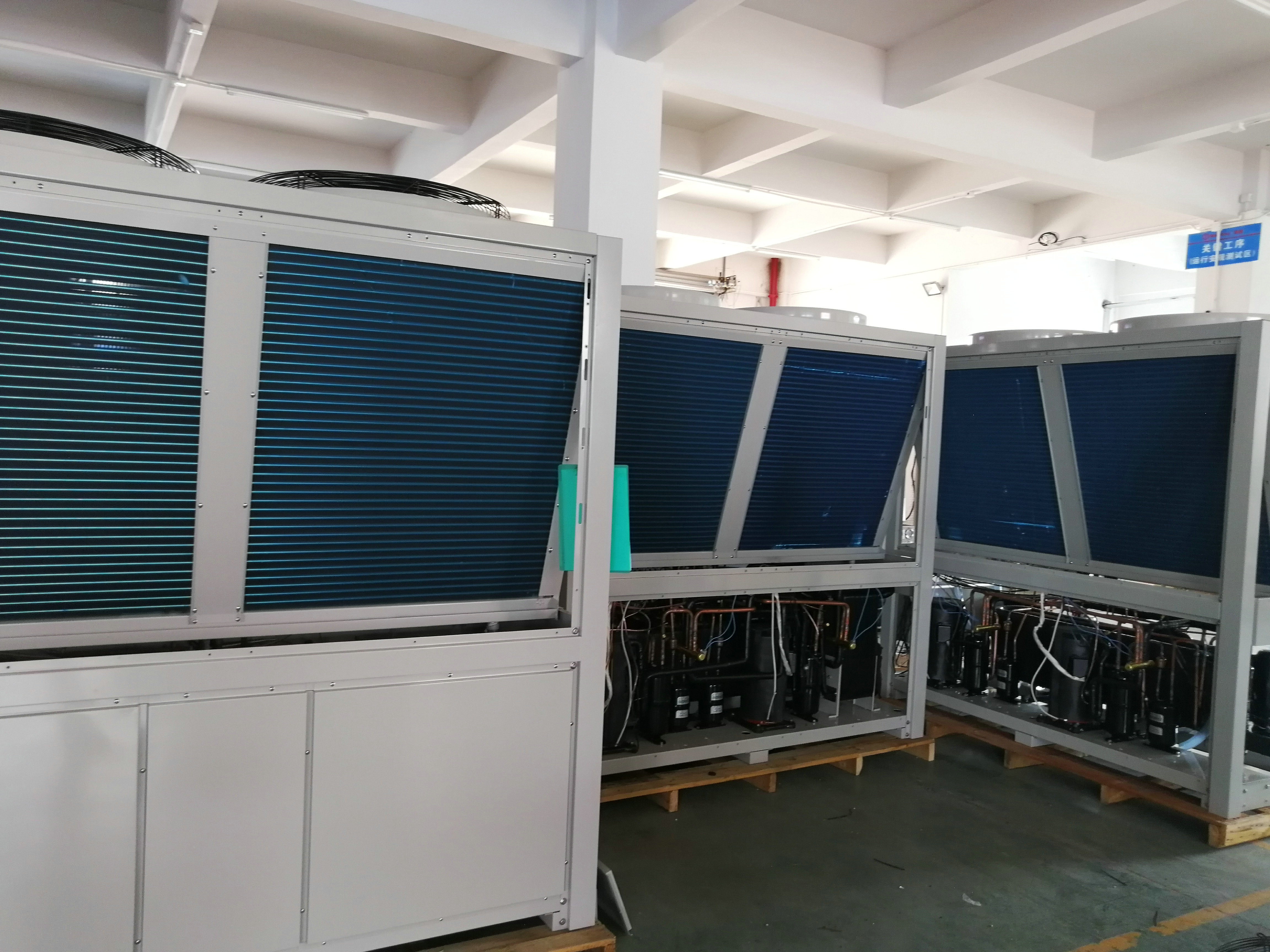 Нагреватель воды теплового насоса низкой температуры встречи 220V/380V умный для бассейна/гостиницы/дома