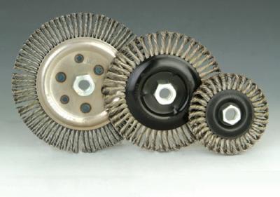 Stringer kontted wheel brushes