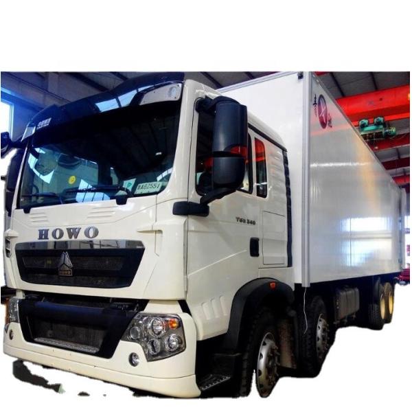 light weight HOWO t5g 8x4 man engine 340 hp 34 ton meat fish reefer truck