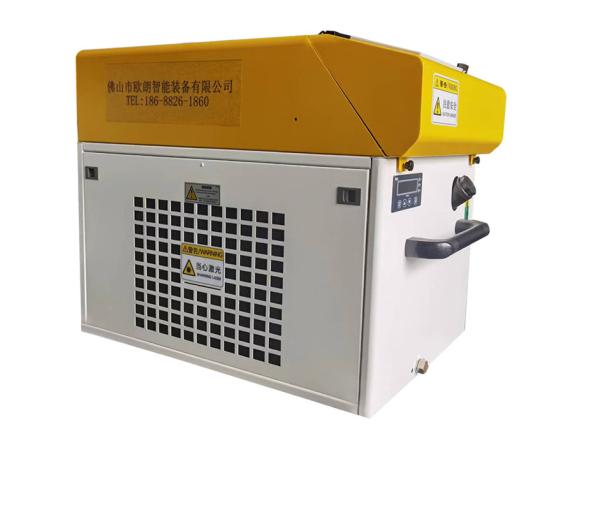 空冷システム搭載ハンドヘルドレーザー溶接機 1000W-2000W