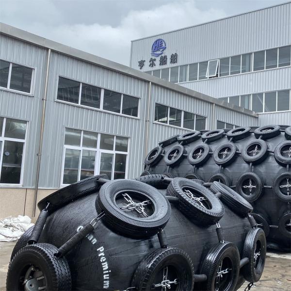 Custom Pneumatic Rubber Fender 50kpa 80kpa for Marine Use