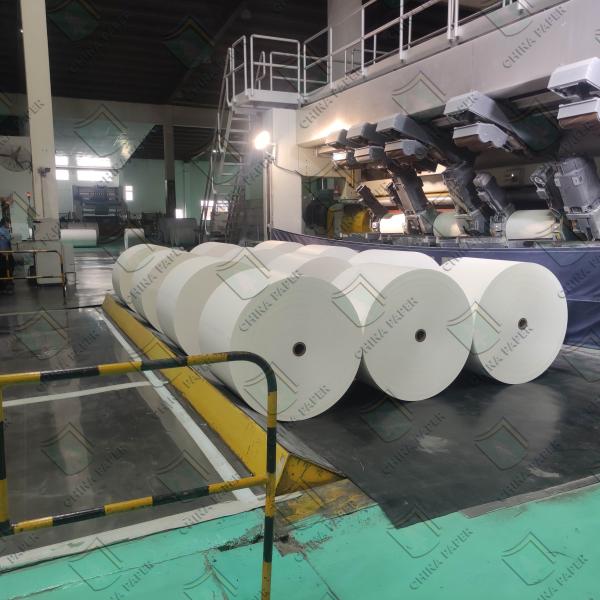 100-200gm C2s / C1s Art Paper Roll 100% Virgin Pulp brilhante para revista / notebook