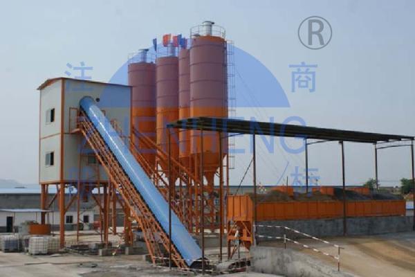 4 Bins Belt Type HZS90 Concrete Batching Plant Accurate Weighing For Commercial