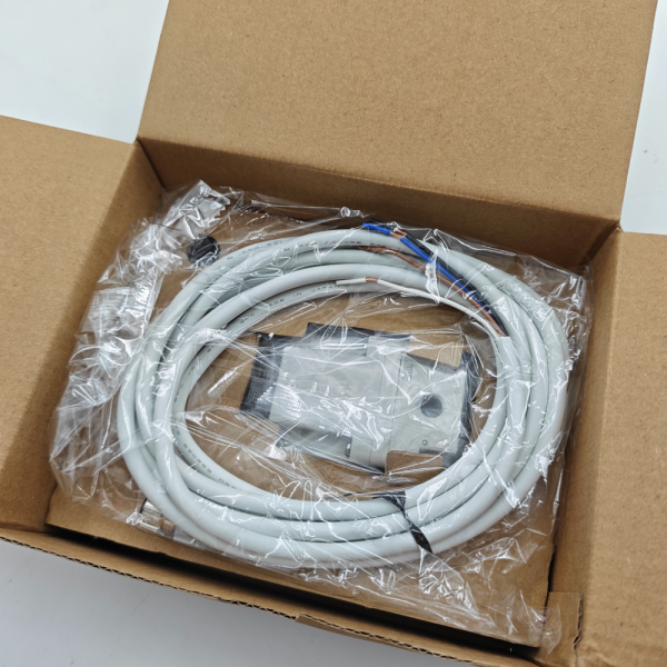 SMC ITV1030-112 Electro-Pneumatic Regulator ITV1000 Series 0.005~0.5MPa