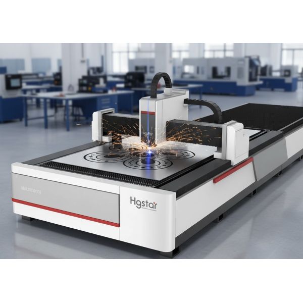 1000W - 6000W CNC Fiber Laser Cutting Machine For Sheet Metal 3050mm×1530mm