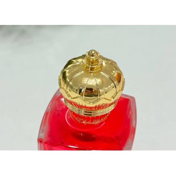 Экологически чистые золотые капсулы для парфюмерии