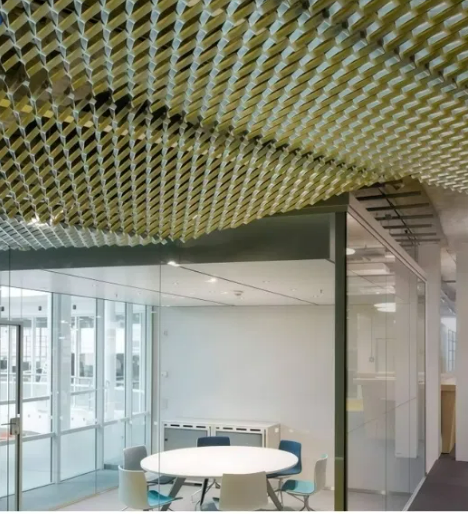 Panel perforado de metal para protección exterior de aire acondicionado SS304 Malla metálica Panel perforado de aluminio