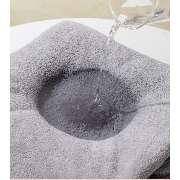 House Cartoon Design Velvet Hooded Baby Kids Bath Towel with Good Absorption 80*80cm