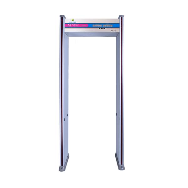 Прогулка аэропорта через ворота металлоискателя с анти- сжимая функцией метода