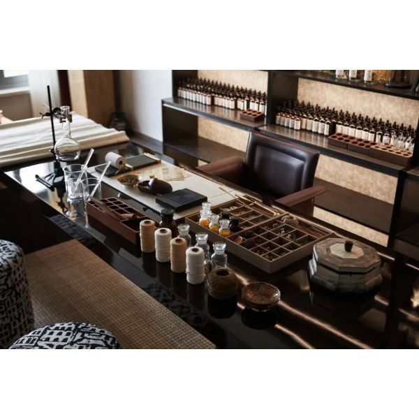 OEM/ODM Custom Luxury Modern Hotel Suite Furniture Set | Floating Bathroom Vanity, Executive Desk & Open Bookshelf for Villa & High-End Residential