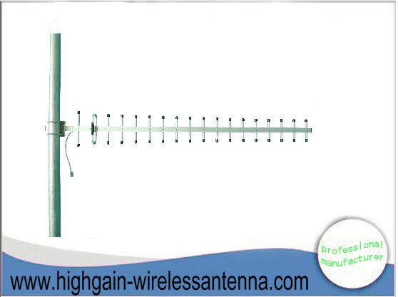 High Gain 900MHZ RFID Directional Yagi Antenna 18 dBi 806MHz - 960MHz