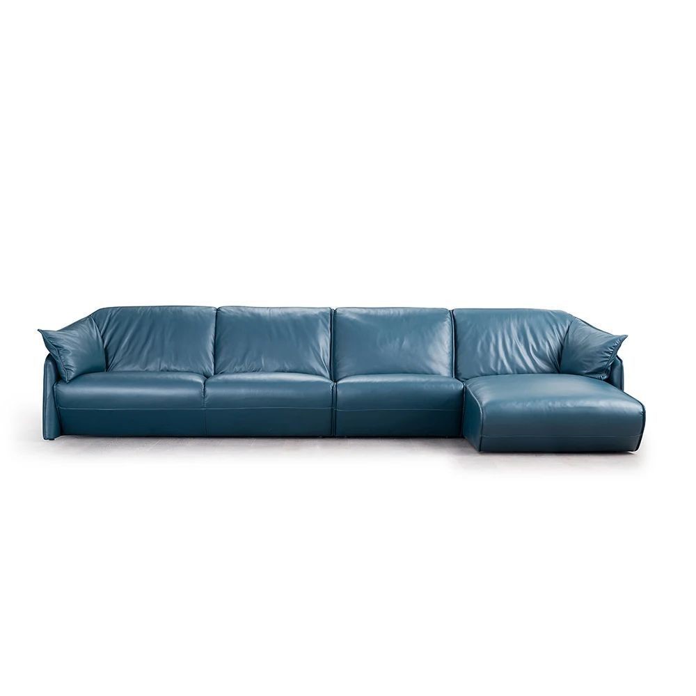 OEM & ODM CUSTOM HOTEL‑STYLE VELVET UPHOLSTERED SOFA SETS. ELEGANT DESIGN WITH CUSTOMIZABLE SIZE, FABRIC AND COLOR. PERFECT FOR HOTEL LOBBY, RESORT, VILLA AND APARTMENT PROJECTS