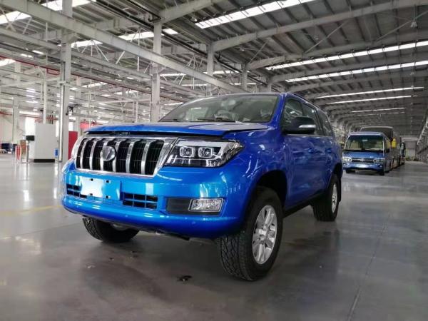 In-stock off-road  SUV Large Power Large Space Three Colors automotive manufacturing advanced engine technology