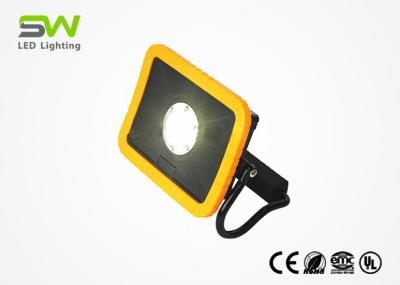 A maioria de lâmpada de inundação conduzida poderosa multi - use a luz de inundação exterior portátil 15W 2000 lúmens