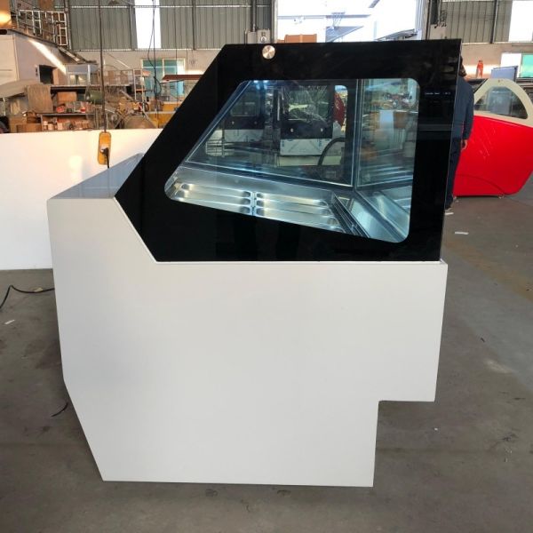 Customized Luxury Ice Cream Showcase Display Freezer Gelato Dipping Cabinet