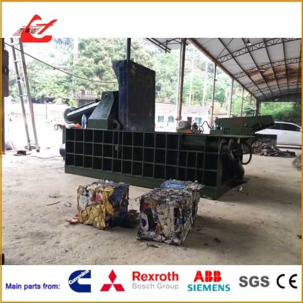 25MPa Hydraulic Metal Baler Machine Height 160 Tons Scrap Metal Baling Press