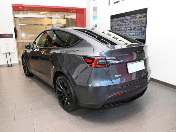 Dual Motor Tesla EV Veículos touchscreen ODM Tesla Sedan Carro