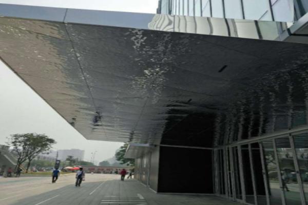 Safe Reliable Stainless Steel Awning , Commercial Metal Canopy Filter 99% Ultraviolet Rays
