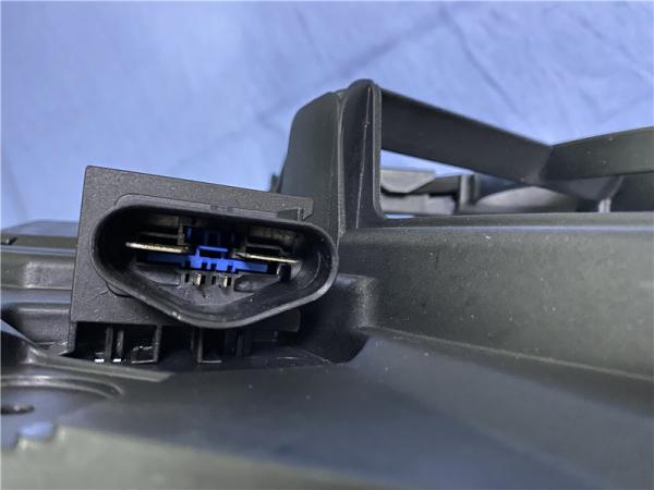ISO 9001 7P0121203K Touareg Volkswagen Radiator Fan