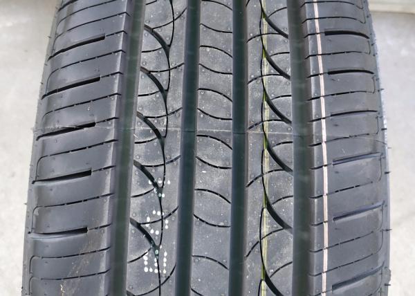 205/55R16 91V PCR Tires , Radial Tires For Classic Cars Symmetric Tread Pattern