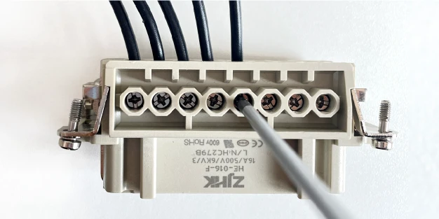 Male and Female 16 Poles Srewing Connector