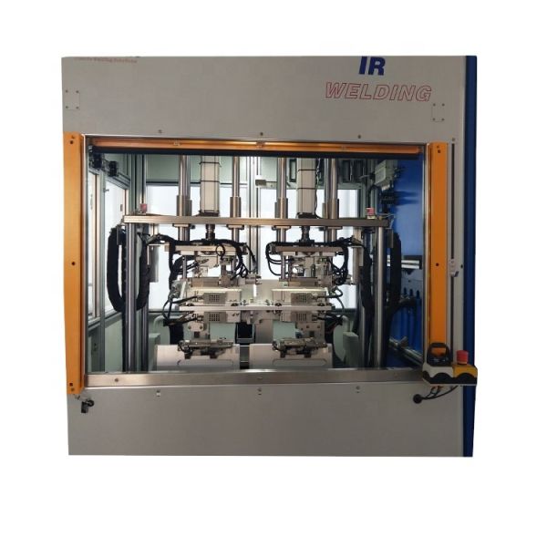 Équipement de soudage plastique par plaque chauffante infrarouge de haute précision PA66+GF30 avec un débit de 11 à 22 kg/h et une garantie d'un an