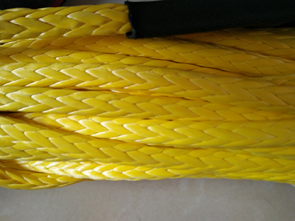 Plasma Synthetic Winch Rope Chemicals Resistance -20℃ Tolerance Light Weight