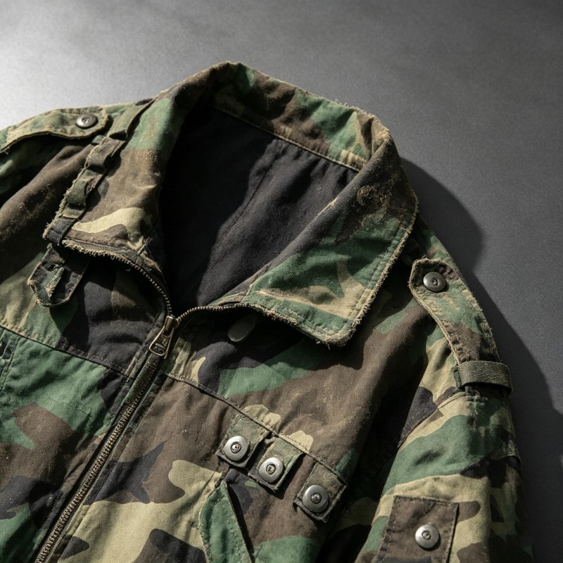 Tianan Custom Vintage Washed Camo Jacket Men Oversized Square Multi-Pocket Distressed Field Streetwear Patchwork Bomber Jacket