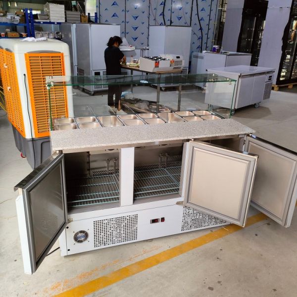 R134a R290 Refrigerant Pizza Prep Table Commercial for European Market