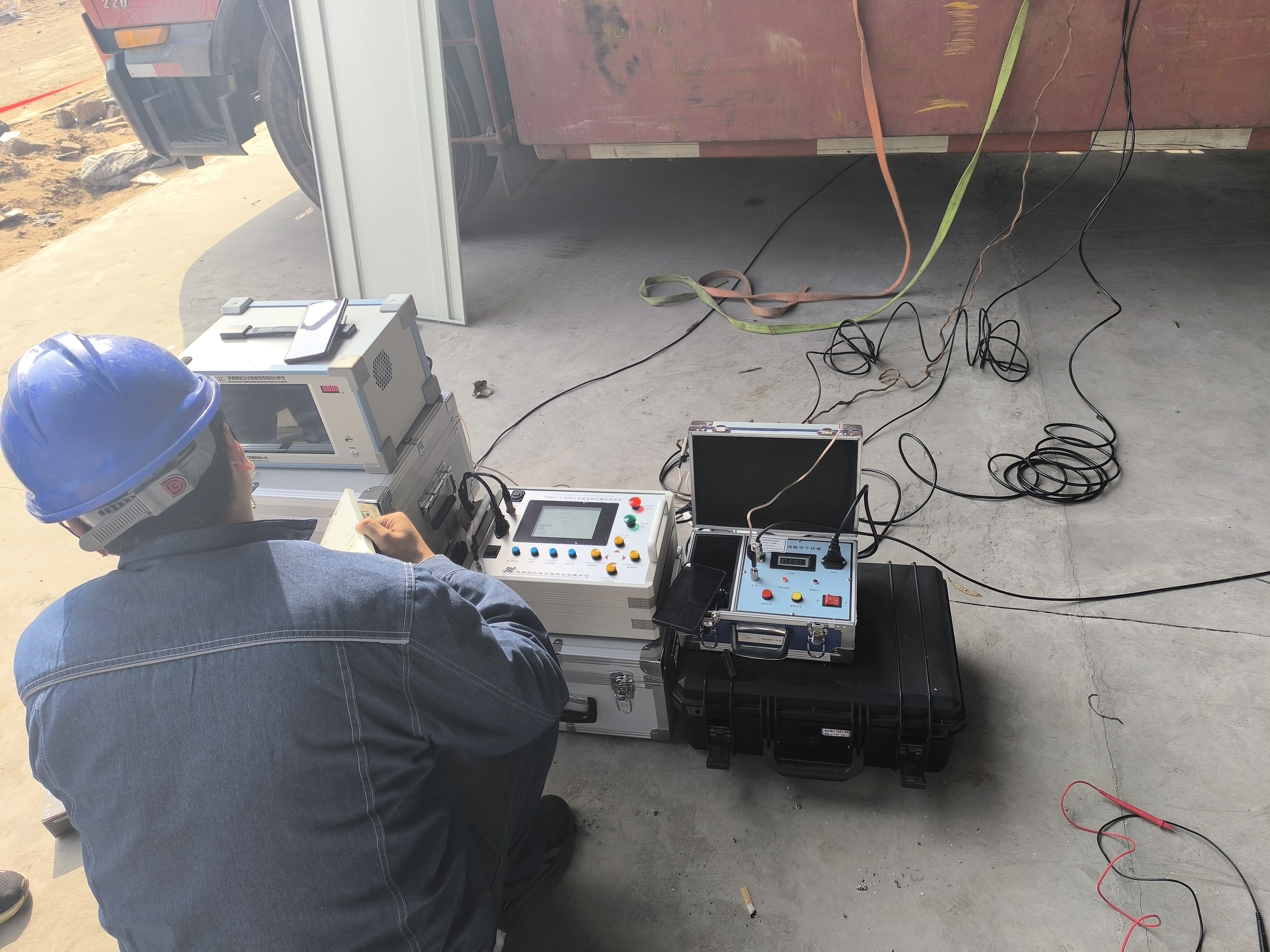Smart LV TDR Cable Fault Locator with Rough Distance Measurement