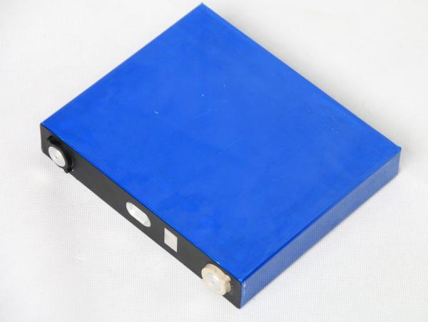 Stand Charging 40.4A Lifepo4 Prismatic Cells 202ah Lithium Ion Battery