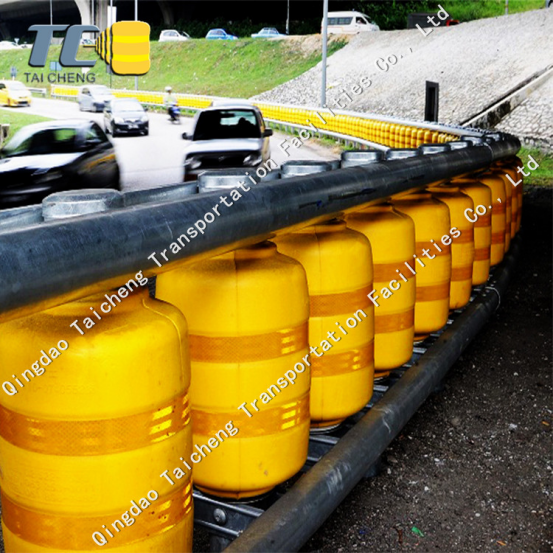 Roadway Safety EVA Buckets Rolling Guardrail Barrier For Highway