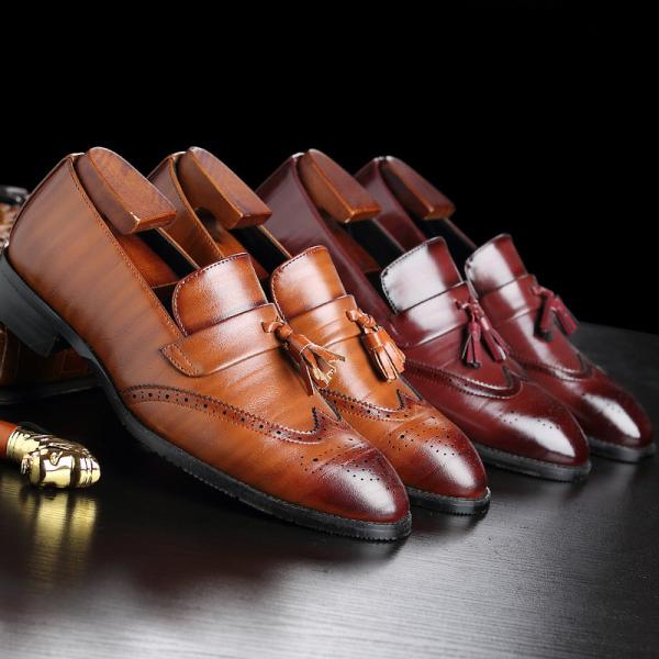 Round Toe Mens Leather Penny Loafers Tasseled Vamps Mens Brown Leather Shoes